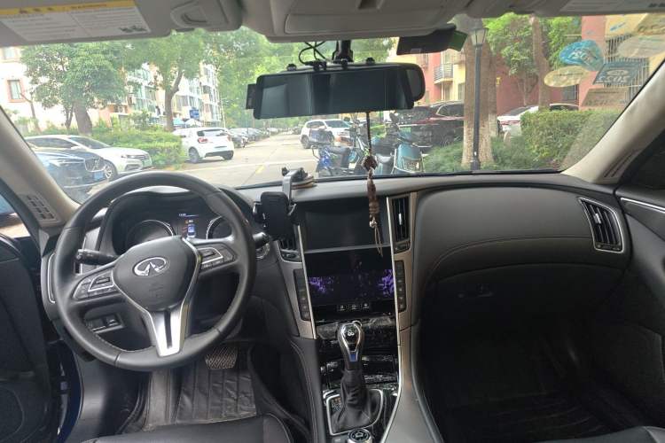 Used Infiniti Q50L 2018 2.0T Enjoyment Version China V Standard Headliner