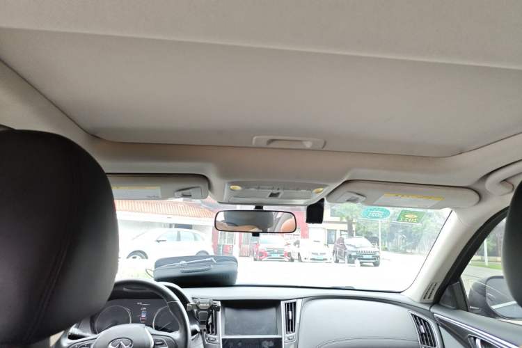 Used Infiniti Q50L 2018 2.0T Comfort Edition China VI Standard Headliner