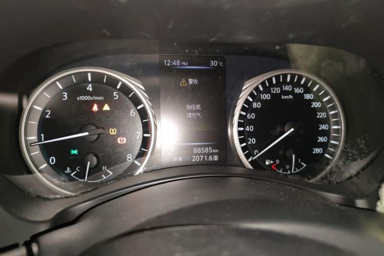 Used Infiniti Q50L 2018 2.0T Enjoyment Version China V Standard Instrument Cluster