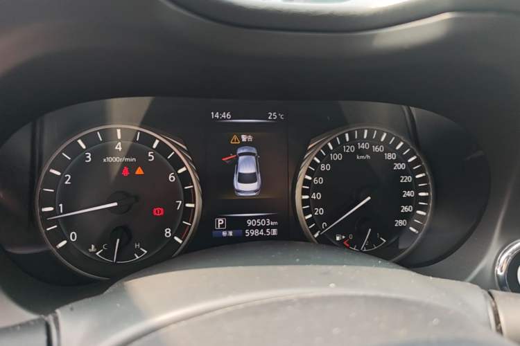 Used Infiniti Q50L 2018 2.0T Enjoyment Edition China V standard Instrument Cluster