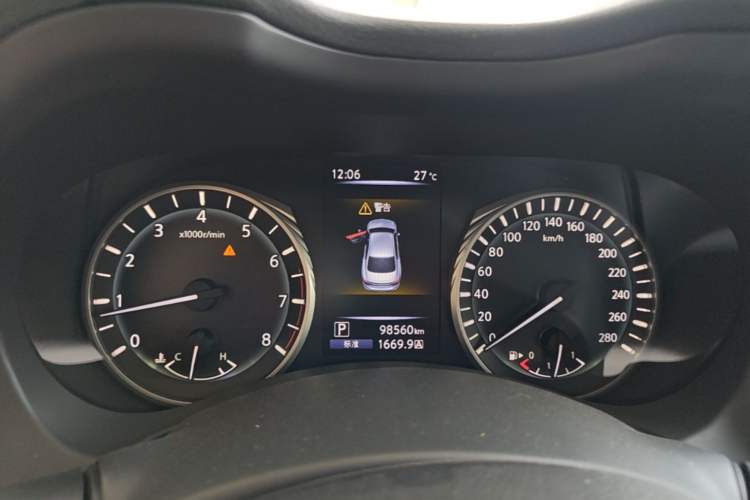 Used Infiniti Q50L 2018 2.0T Enjoyment Version China VI Standard Instrument Cluster