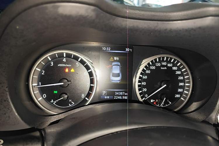 Used Infiniti Q50L 2018 2.0T Enjoyment Version China V Standard Instrument Cluster