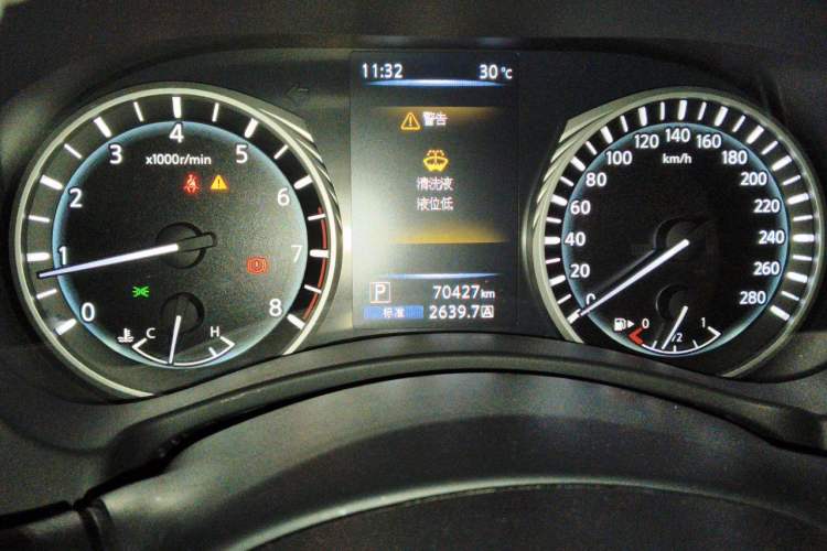 Used Infiniti Q50L 2018 2.0T Enjoyment Version China VI Standard Instrument Cluster