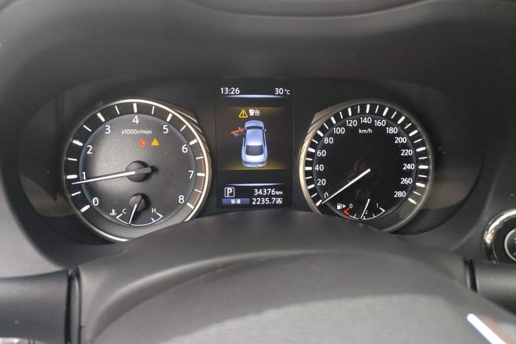 Used Infiniti Q50L 2018 2.0T Enjoyment Version China V Standard Instrument Cluster