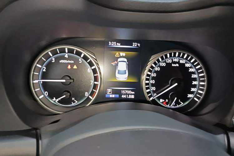 Used Infiniti Q50L 2018 2.0T Enjoyment Version China VI Standard Instrument Cluster