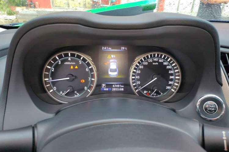 Used Infiniti Q50L 2018 2.0T Enjoyment Version China VI Standard Instrument Cluster