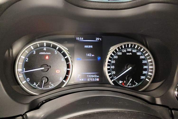 Used Infiniti Q50L 2018 2.0T Comfort Edition China VI Standard Instrument Cluster
