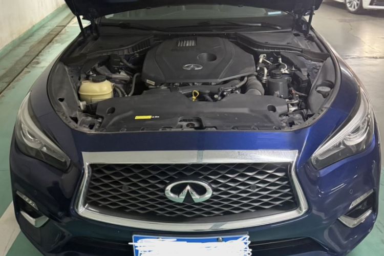 Used Infiniti Q50L 2018 2.0T Enjoyment Version China VI Standard Interior 6