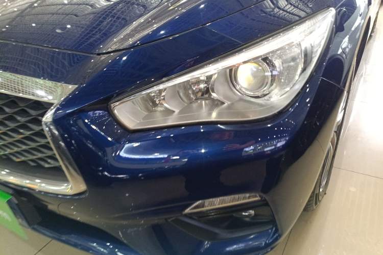 Used Infiniti Q50L 2018 2.0T Comfort Edition China VI Standard Left Front Headlight