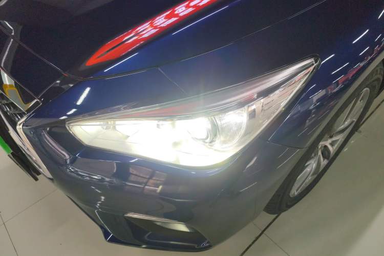 Used Infiniti Q50L 2018 2.0T Comfort Edition China VI Standard Left Front Headlight