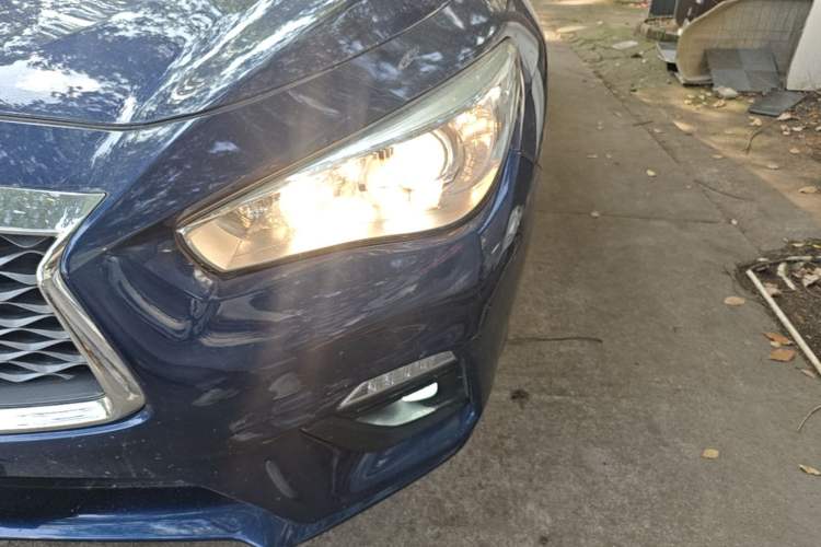 Used Infiniti Q50L 2018 2.0T Comfort Edition China VI Standard Left Front Headlight