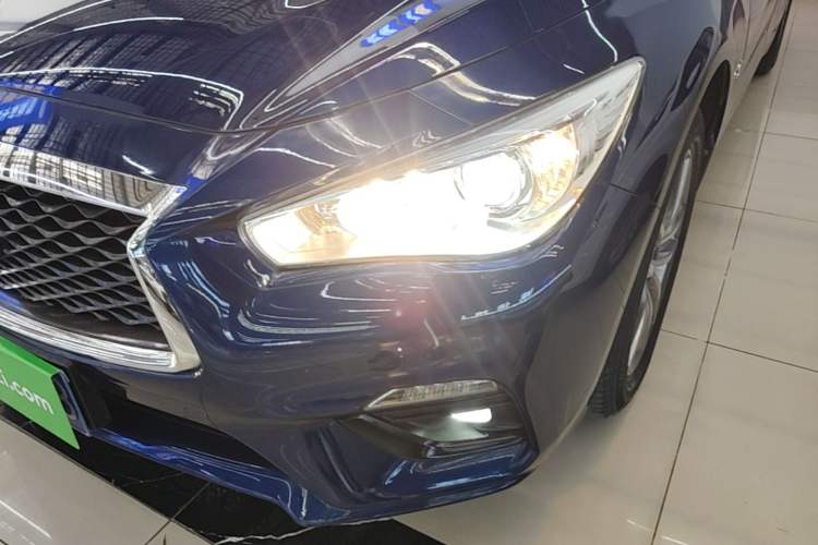Used Infiniti Q50L 2018 2.0T Comfort Edition China VI Standard Left Front Headlight