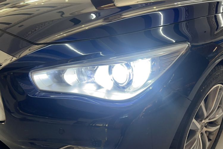 Used Infiniti Q50L 2018 2.0T Comfort Edition China VI Standard Left Front Headlight