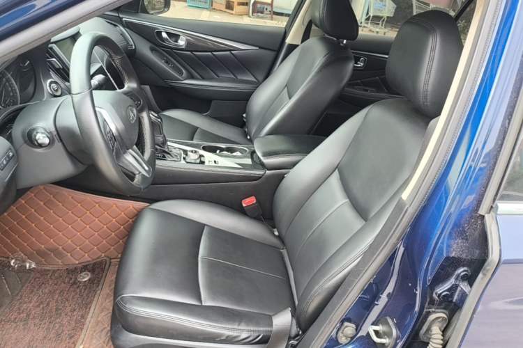 Used Infiniti Q50L 2018 2.0T Comfort Edition China VI Standard Left Front Seat
