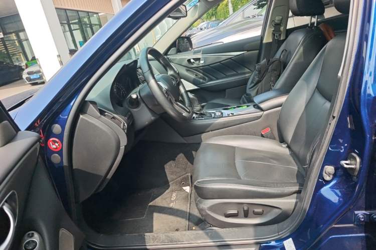 Used Infiniti Q50L 2018 2.0T Enjoyment Edition China V standard Left Front Seat