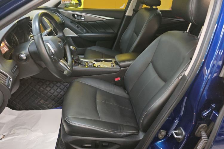 Used Infiniti Q50L 2018 2.0T Enjoyment Version China VI Standard Left Front Seat