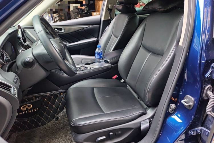 Used Infiniti Q50L 2018 2.0T Enjoyment Version China VI Standard Left Front Seat