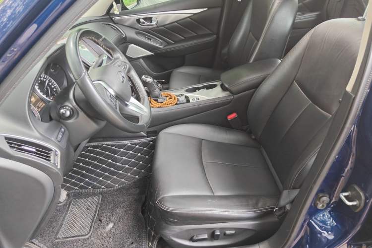 Used Infiniti Q50L 2018 2.0T Enjoyment Edition China V standard Left Front Seat
