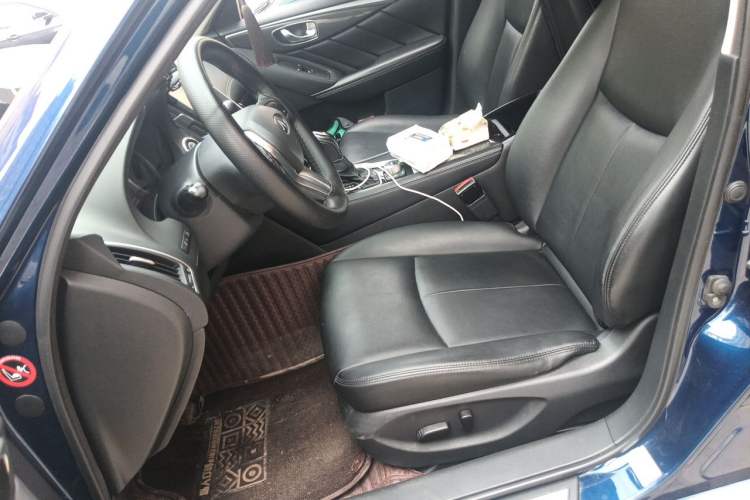 Used Infiniti Q50L 2018 2.0T Comfort Edition China VI Standard Left Front Seat