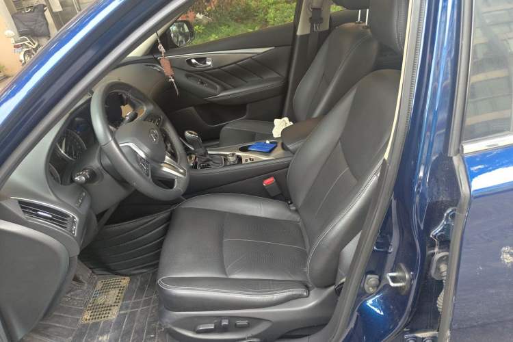 Used Infiniti Q50L 2018 2.0T Enjoyment Version China V Standard Left Front Seat
