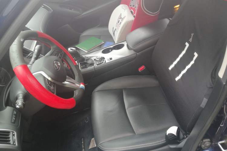 Used Infiniti Q50L 2018 2.0T Enjoyment Version China VI Standard Left Front Seat