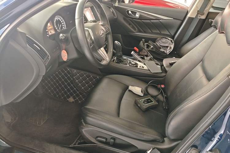 Used Infiniti Q50L 2018 2.0T Comfort Edition China V Standard Left Front Seat