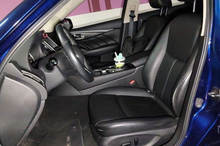 Used Infiniti Q50L 2018 2.0T Comfort Edition China VI Standard Left Front Seat