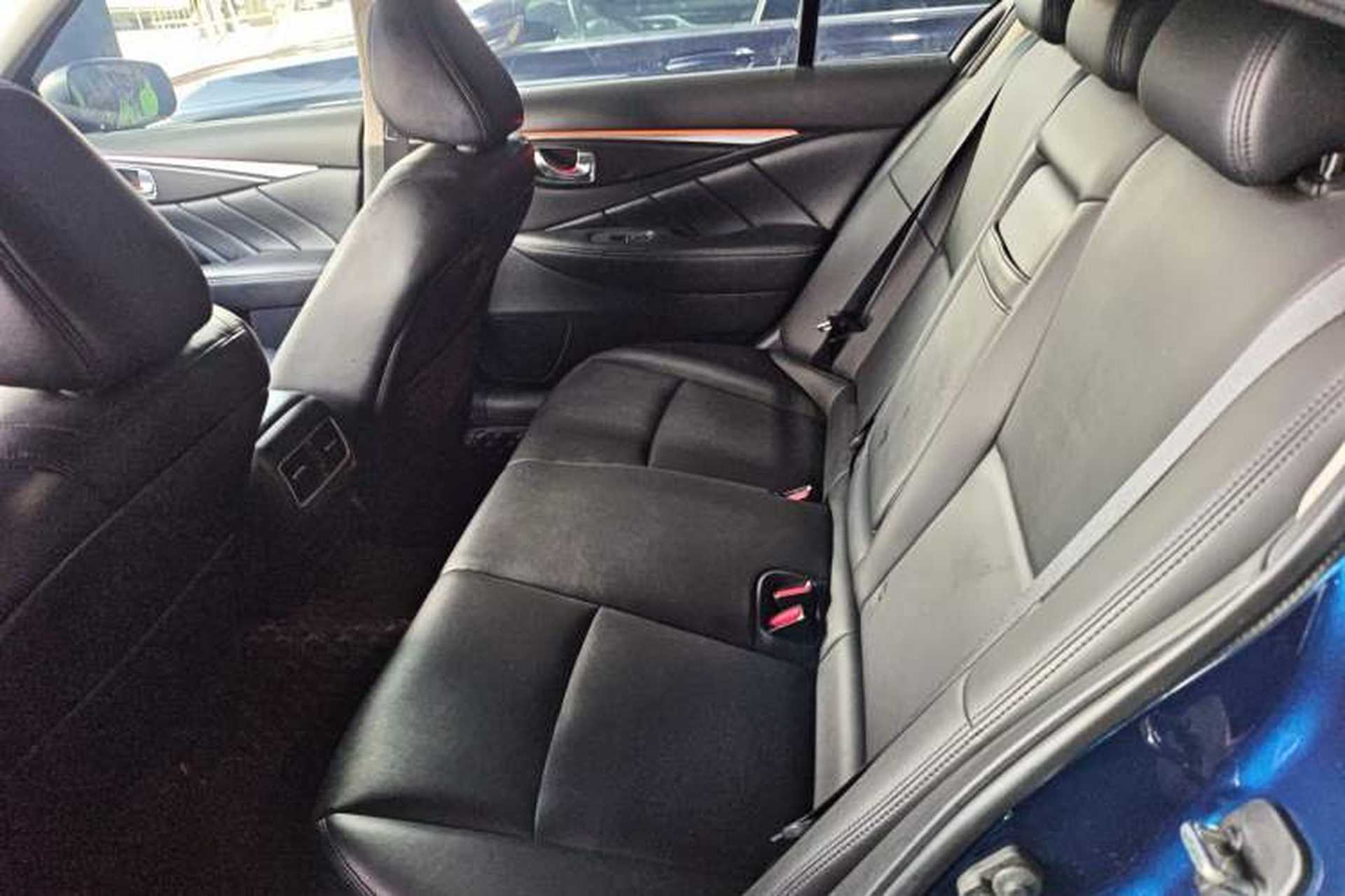 Used Infiniti Q50L 2018 2.0T Comfort Edition China VI Standard Left Rear Seat