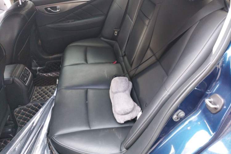 Used Infiniti Q50L 2018 2.0T Enjoyment Version China VI Standard Left Rear Seat