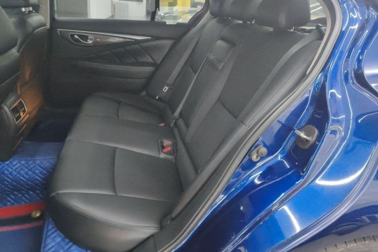 Used Infiniti Q50L 2018 2.0T Comfort Edition China VI Standard Left Rear Seat