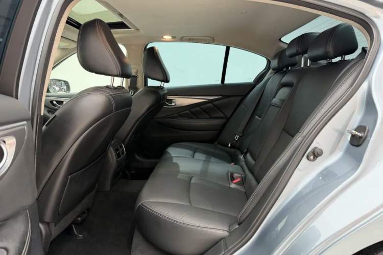 Used Infiniti Q50L 2018 2.0T Enjoyment Version China V Standard Left Rear Seat