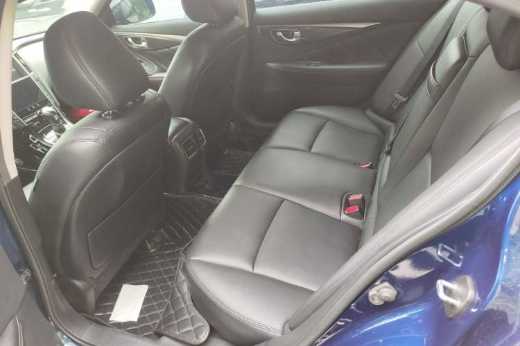 Used Infiniti Q50L 2018 2.0T Comfort Edition China VI Standard Left Rear Seat
