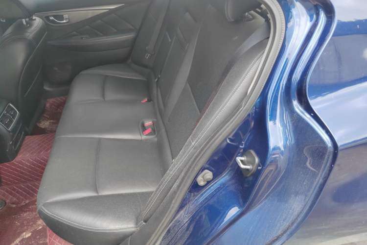 Used Infiniti Q50L 2018 2.0T Enjoyment Edition China V standard Left Rear Seat