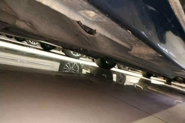 Used Infiniti Q50L 2018 2.0T Comfort Edition China VI Standard Left Side Sill