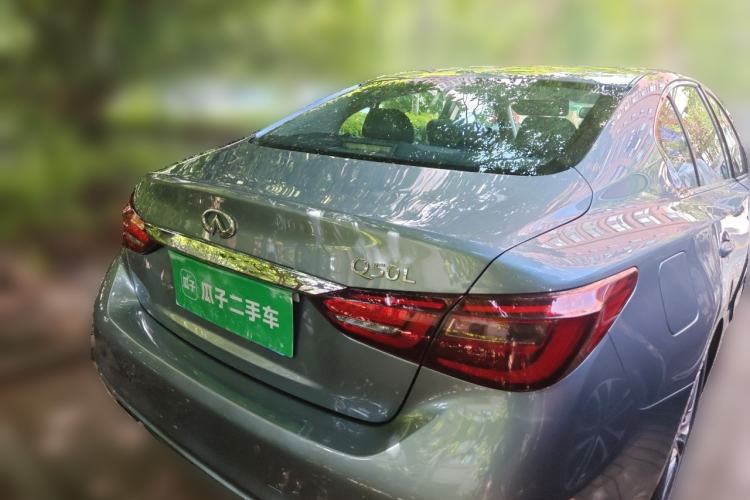 Used Infiniti Q50L 2018 2.0T Enjoyment Version China VI Standard Rear