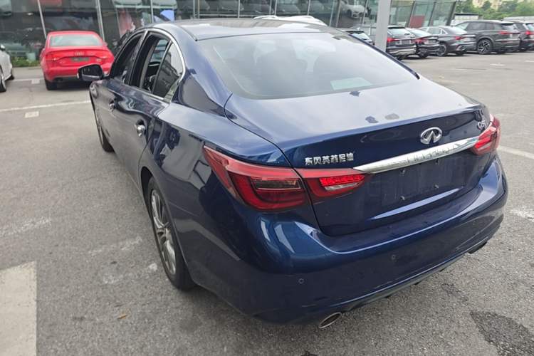 Used Infiniti Q50L 2018 2.0T Enjoyment Version China V Standard Rear Left 45 Deg