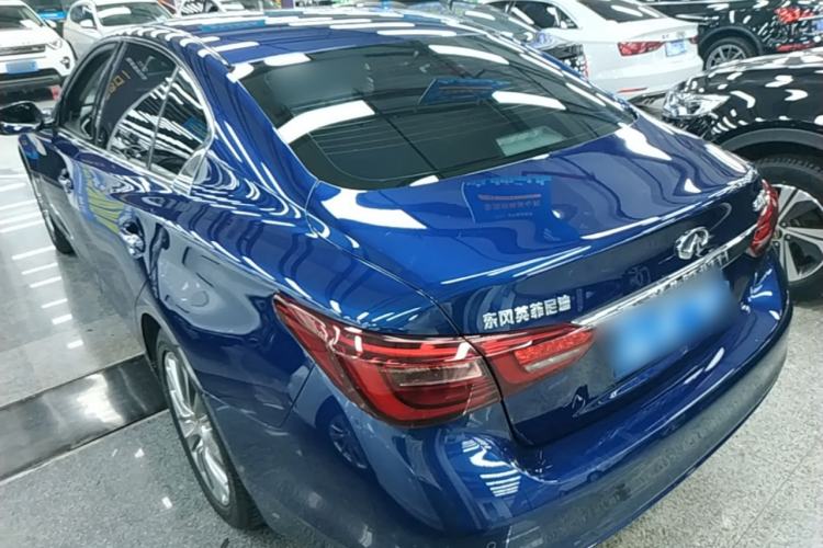 Used Infiniti Q50L 2018 2.0T Enjoyment Version China VI Standard Rear Left 45 Deg