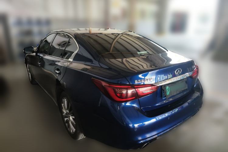 Used Infiniti Q50L 2018 2.0T Enjoyment Version China VI Standard Rear Left 45 Deg