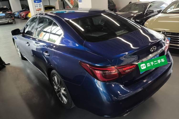 Used Infiniti Q50L 2018 2.0T Enjoyment Version China VI Standard Rear Left 45 Deg
