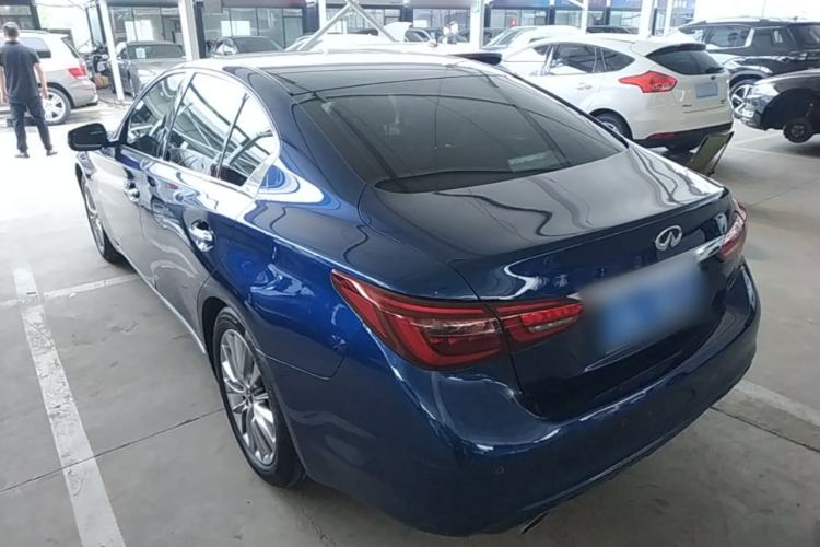 Used Infiniti Q50L 2018 2.0T Enjoyment Version China VI Standard Rear Left 45 Deg