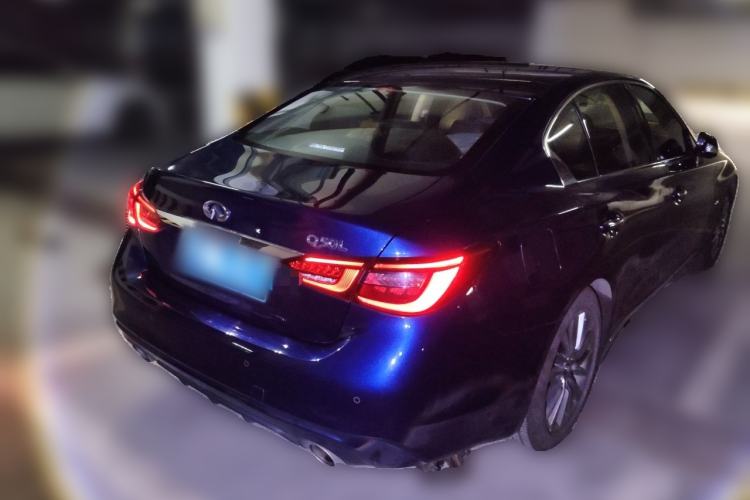 Used Infiniti Q50L 2018 2.0T Enjoyment Edition China V standard Rear Right 45 Deg