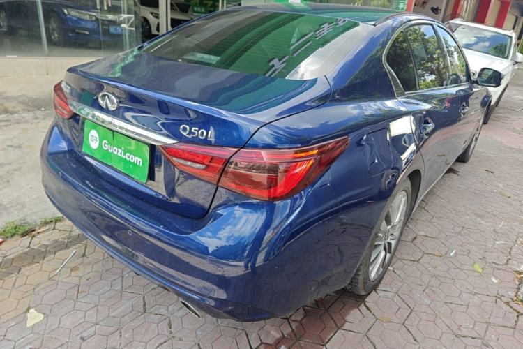 Used Infiniti Q50L 2018 2.0T Enjoyment Version China VI Standard Rear Right 45 Deg