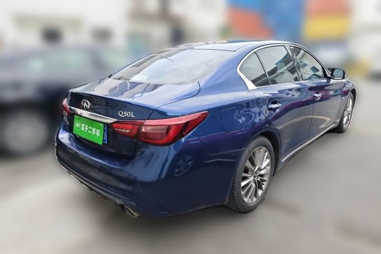 Used Infiniti Q50L 2018 2.0T Enjoyment Version China VI Standard Rear Right 45 Deg