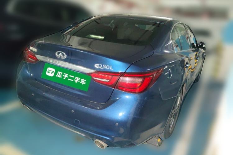 Used Infiniti Q50L 2018 2.0T Enjoyment Version China VI Standard Rear Right 45 Deg
