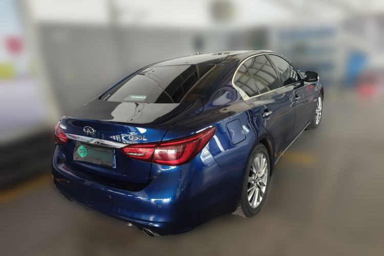 Used Infiniti Q50L 2018 2.0T Enjoyment Version China VI Standard Rear Right 45 Deg