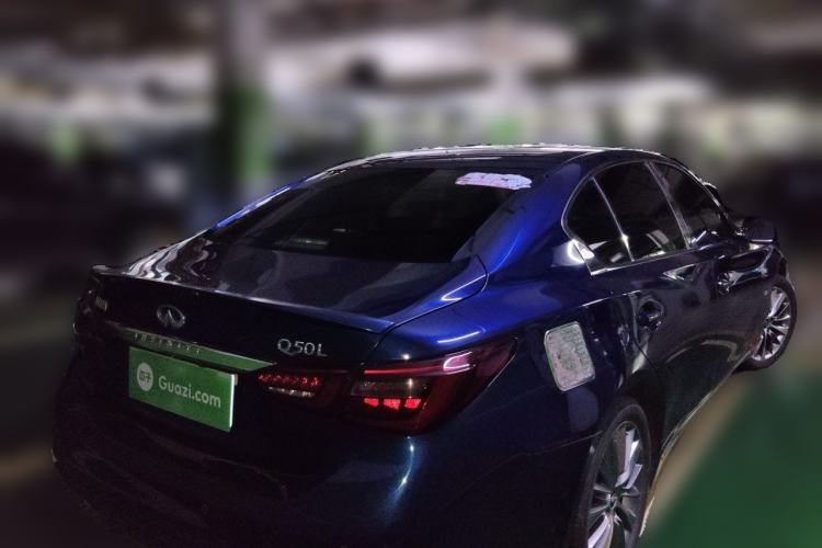 Used Infiniti Q50L 2018 2.0T Enjoyment Version China VI Standard Rear Right 45 Deg