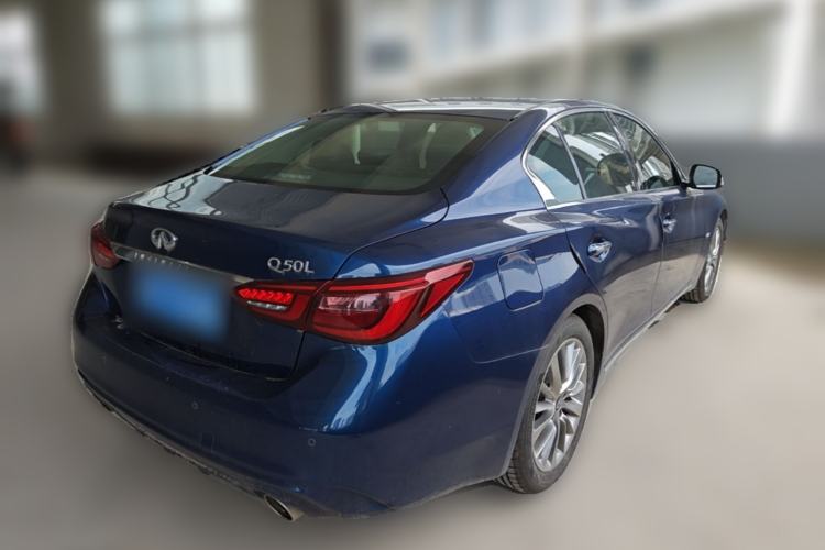 Used Infiniti Q50L 2018 2.0T Enjoyment Version China VI Standard Rear Right 45 Deg