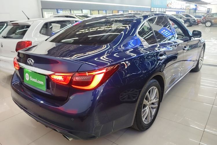 Used Infiniti Q50L 2018 2.0T Comfort Edition China VI Standard Rear Right 45 Deg