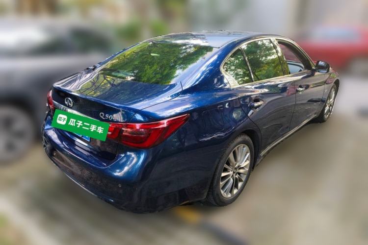 Used Infiniti Q50L 2018 2.0T Enjoyment Version China VI Standard Rear Right 45 Deg