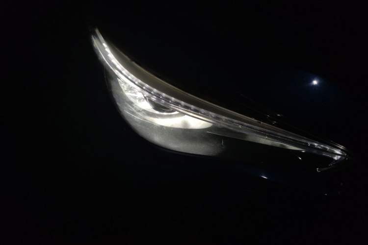Used Infiniti Q50L 2018 2.0T Enjoyment Version China V Standard Right Front Headlight